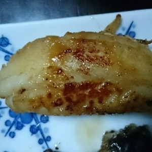 フライパンで焼きフグ